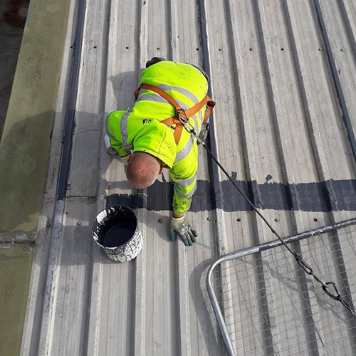 Domestic-vs-Commercial-Roofing--How-the-Materials-Differ
